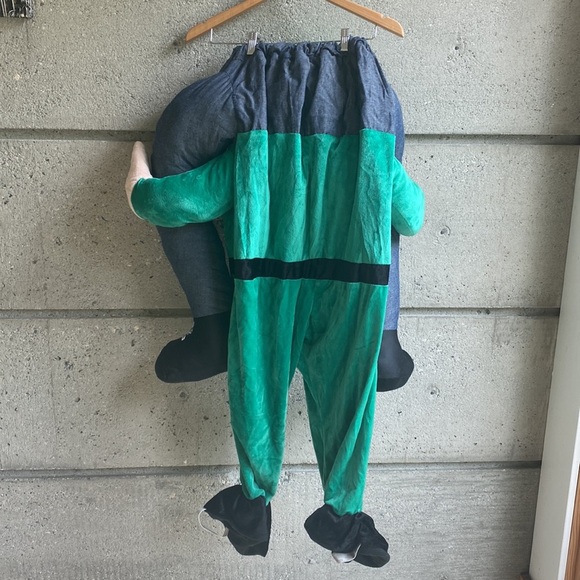 👻 Leprechaun Piggyback Costume - Picture 5 of 10